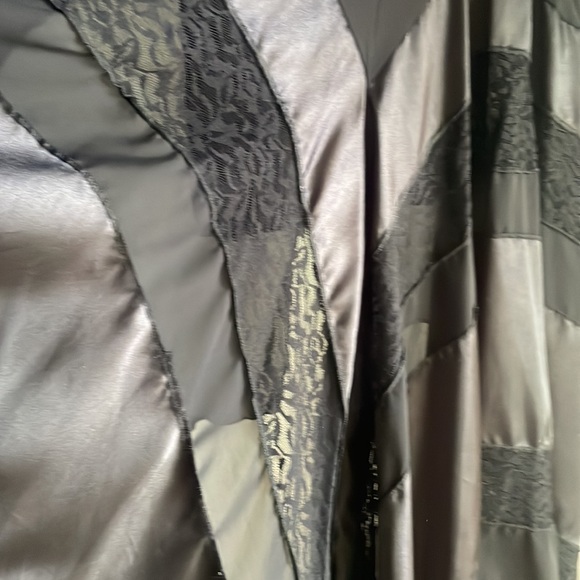 Marciano high low flamenco style skirt - Picture 3 of 4